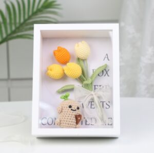 Yarn Flower Photo Frames